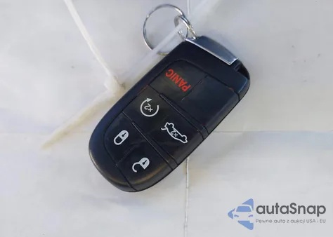 2018 Dodge Charger Sxt Plus Rwd из США, поврежденный, VIN 2C3CDXHG9JH221383